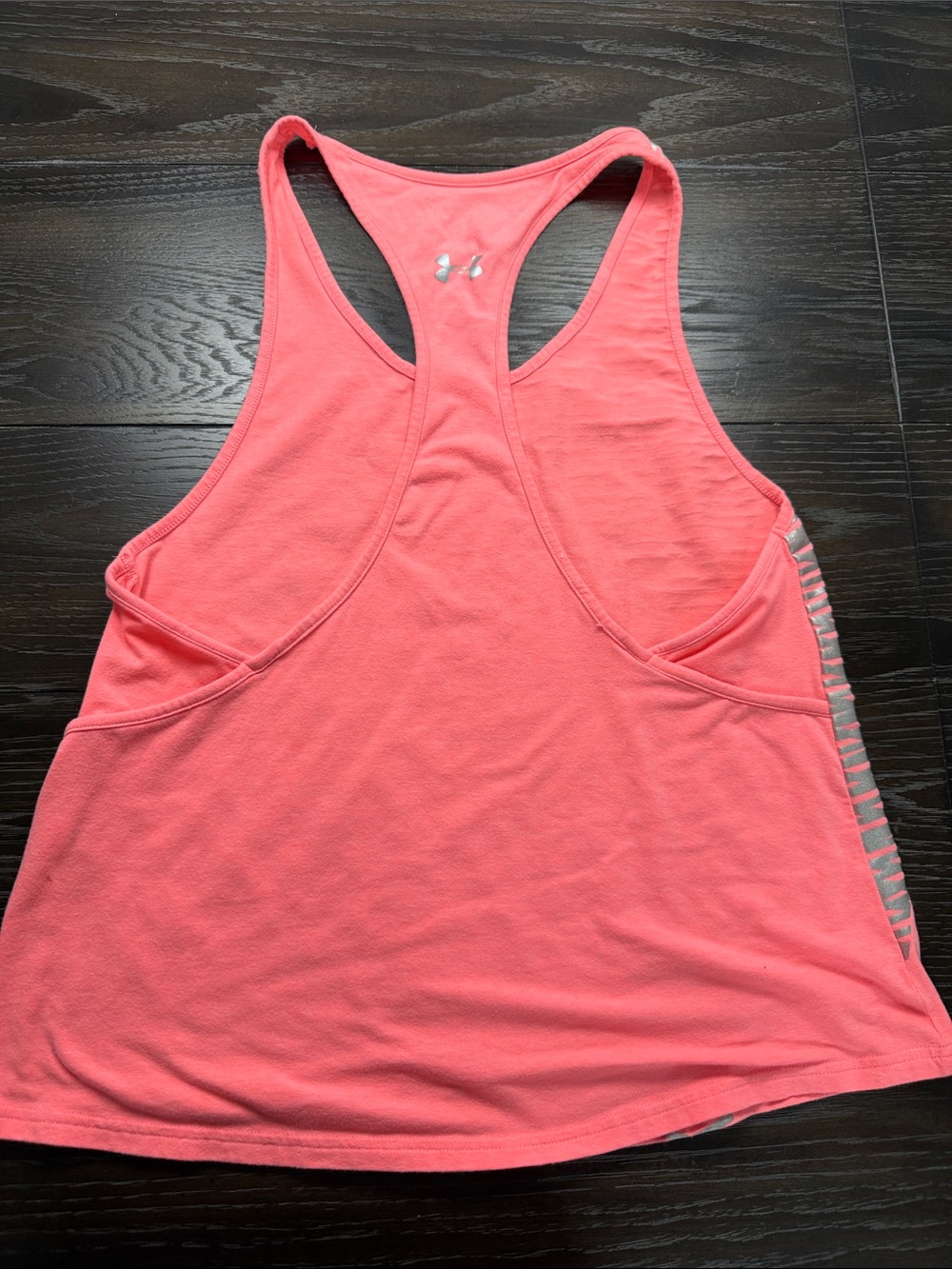 Under Armour Women’s Coral Racerback Tank with Silver Graphic Accents Large - Picture 8 of 8